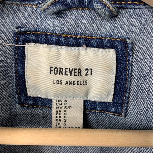 Forever 21 jean jacket - Picture 3 of 4